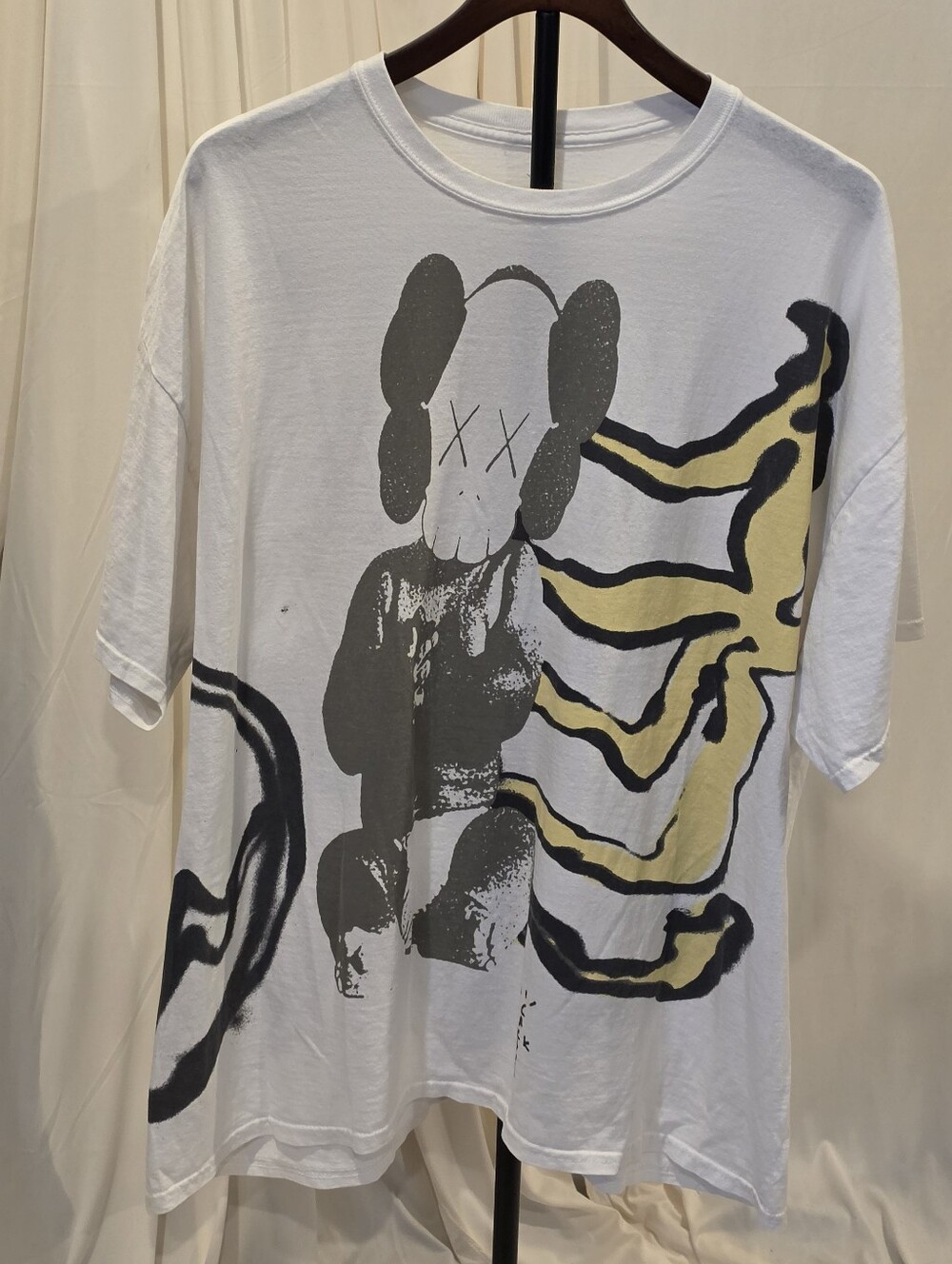 Travis Scott Cactus Jack x KAWS x Fragment Tee XL White
